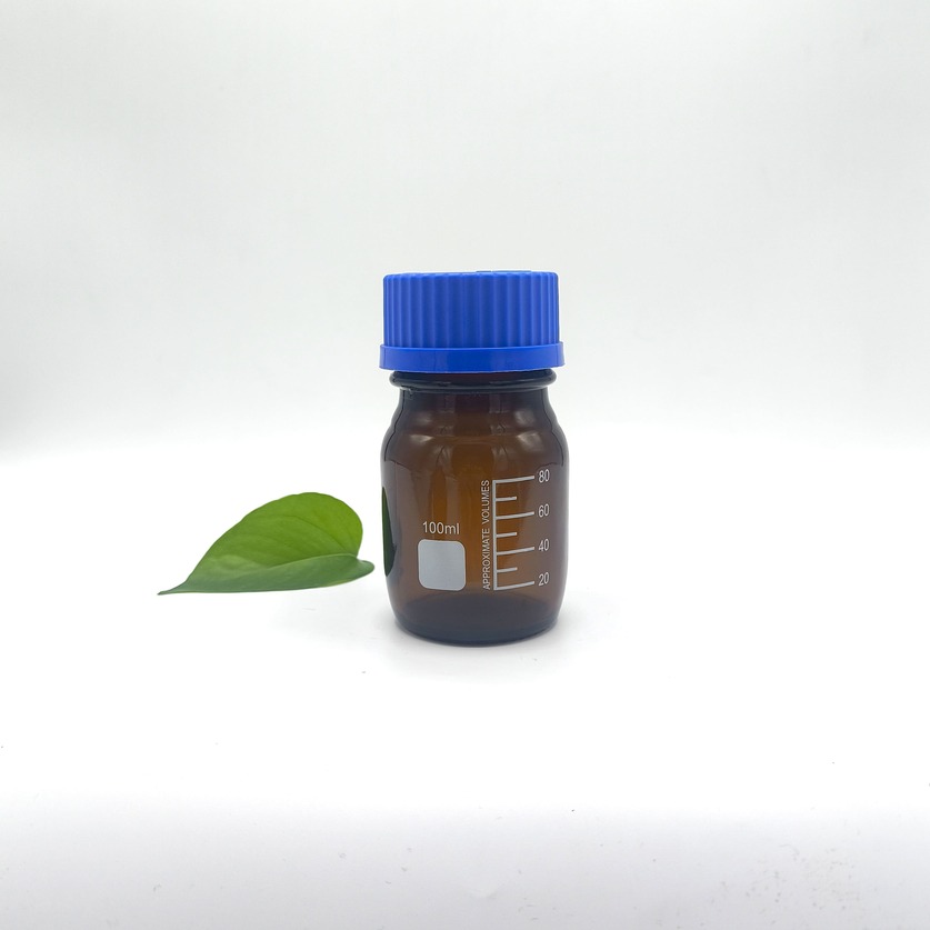Шише со кафеав стаклен реагенс од 100 ml Шише со кафеав стаклен реагенс од 100 ml